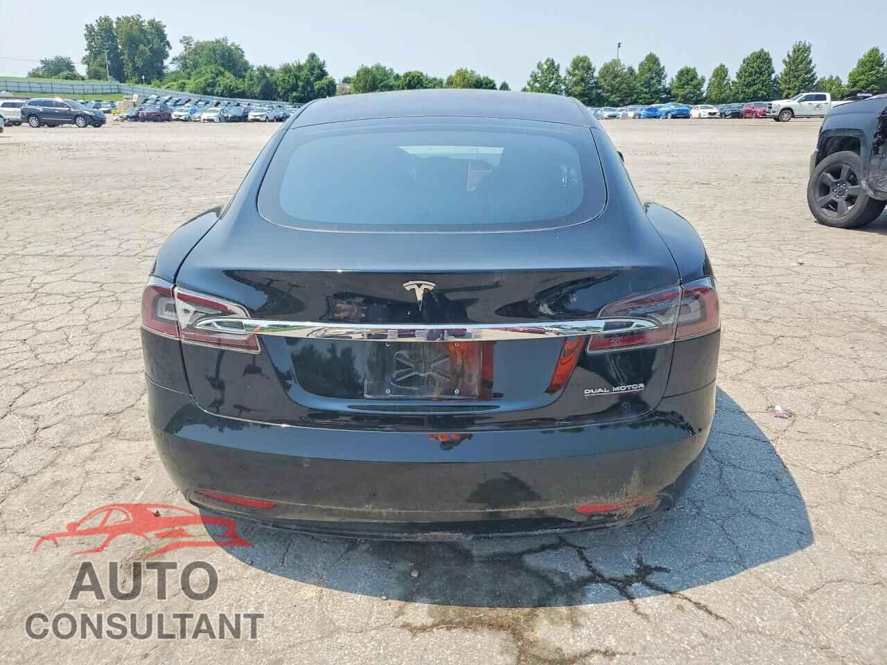 TESLA MODEL S 2019 - 5YJSA1E40KF330880