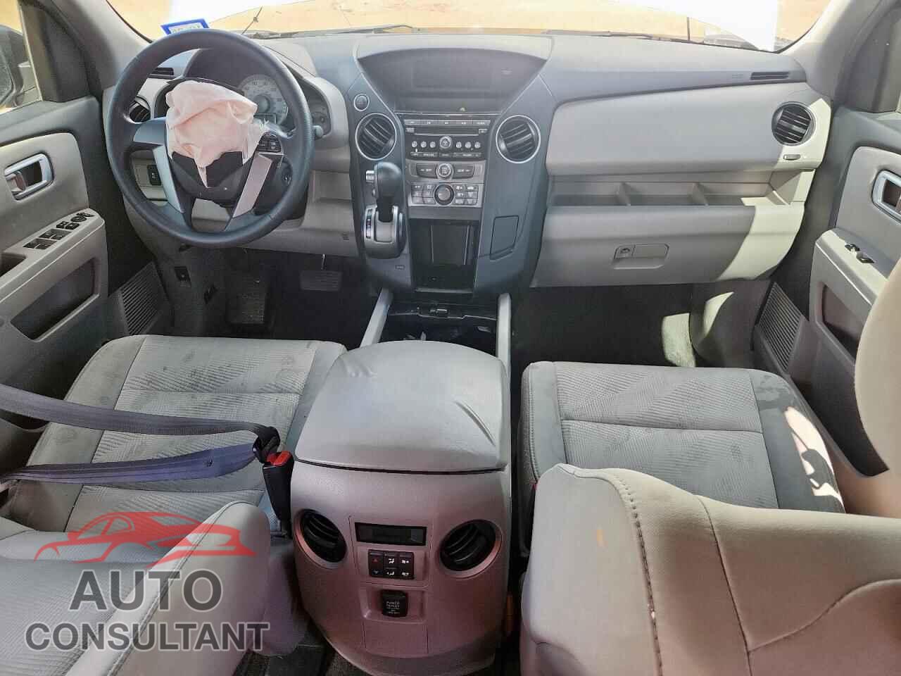 HONDA PILOT 2012 - 5FNYF3H27CB043880