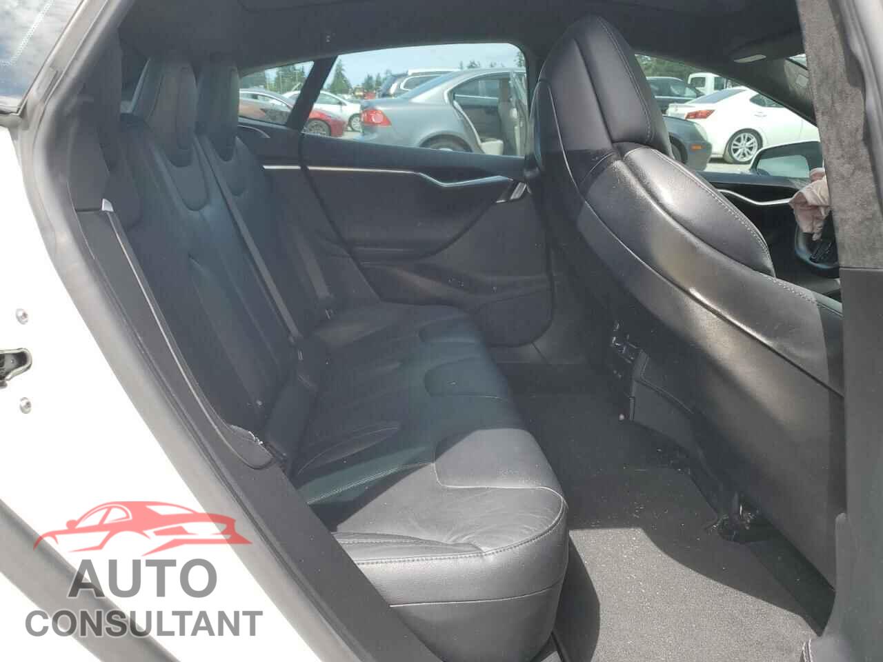 TESLA MODEL S 2017 - 5YJSA1E17HF193211