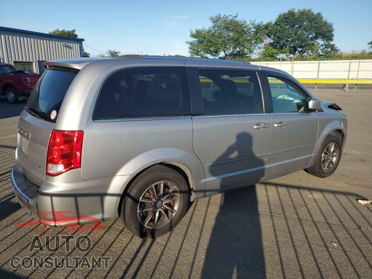 DODGE CARAVAN 2017 - 2C4RDGCG8HR828991