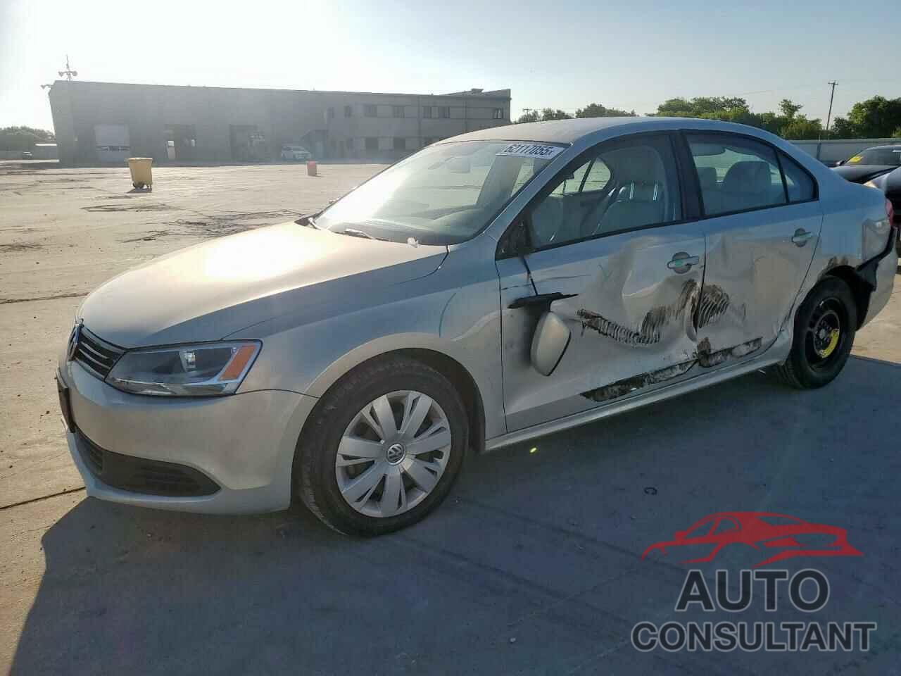 VOLKSWAGEN JETTA 2012 - 3VWDX7AJXCM341336