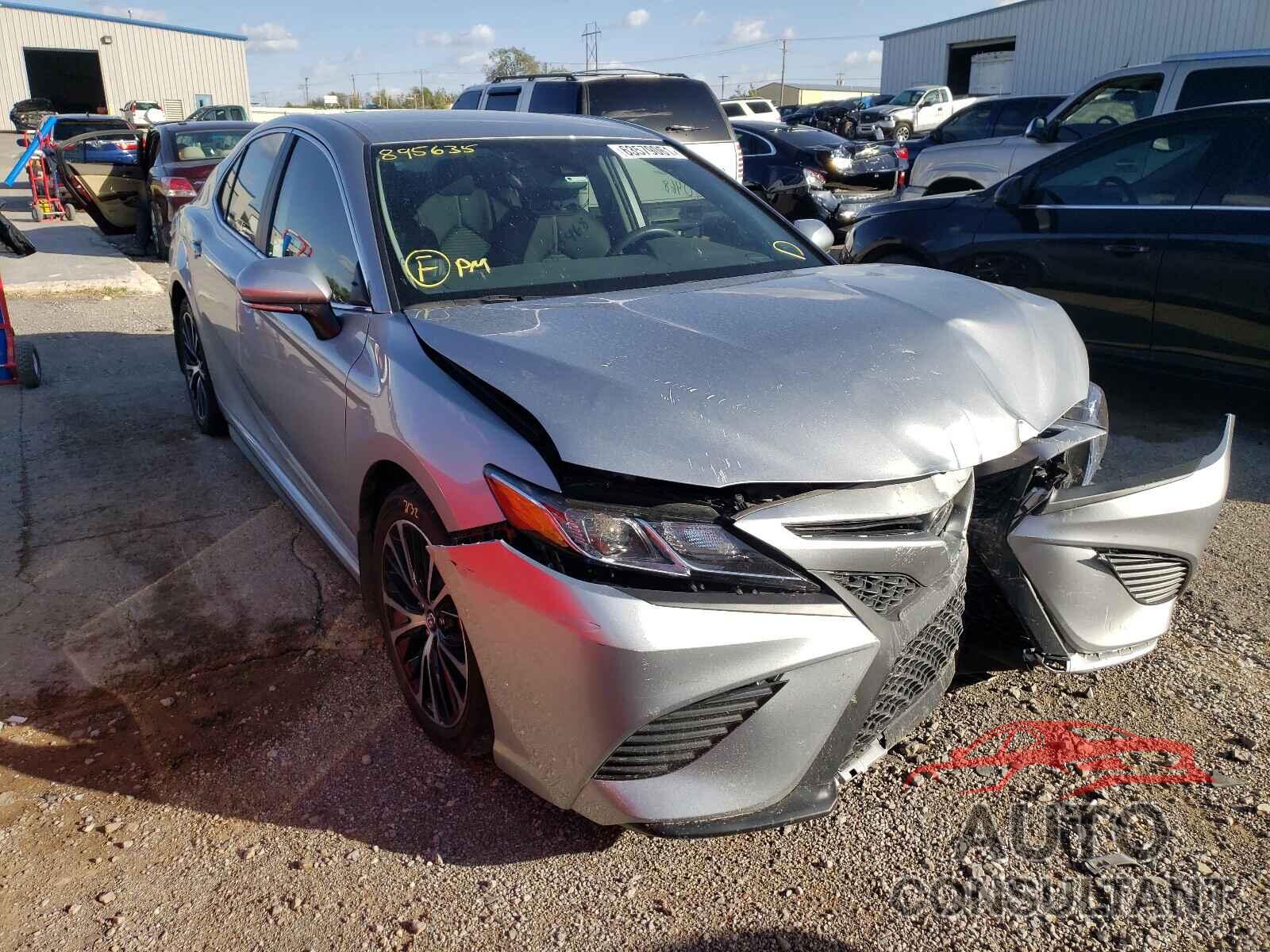 TOYOTA CAMRY 2020 - 4T1M11AK4LU895635