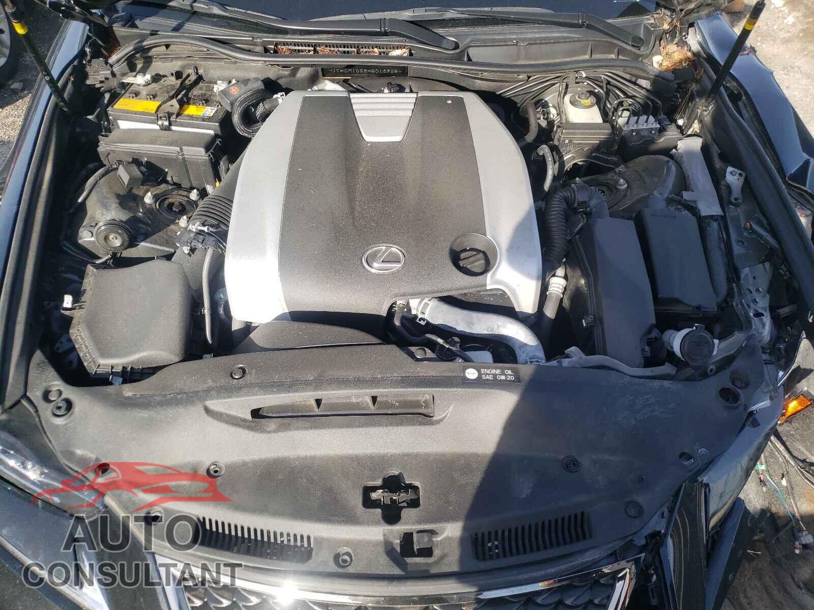 LEXUS IS 2017 - JTHCM1D28H5018925