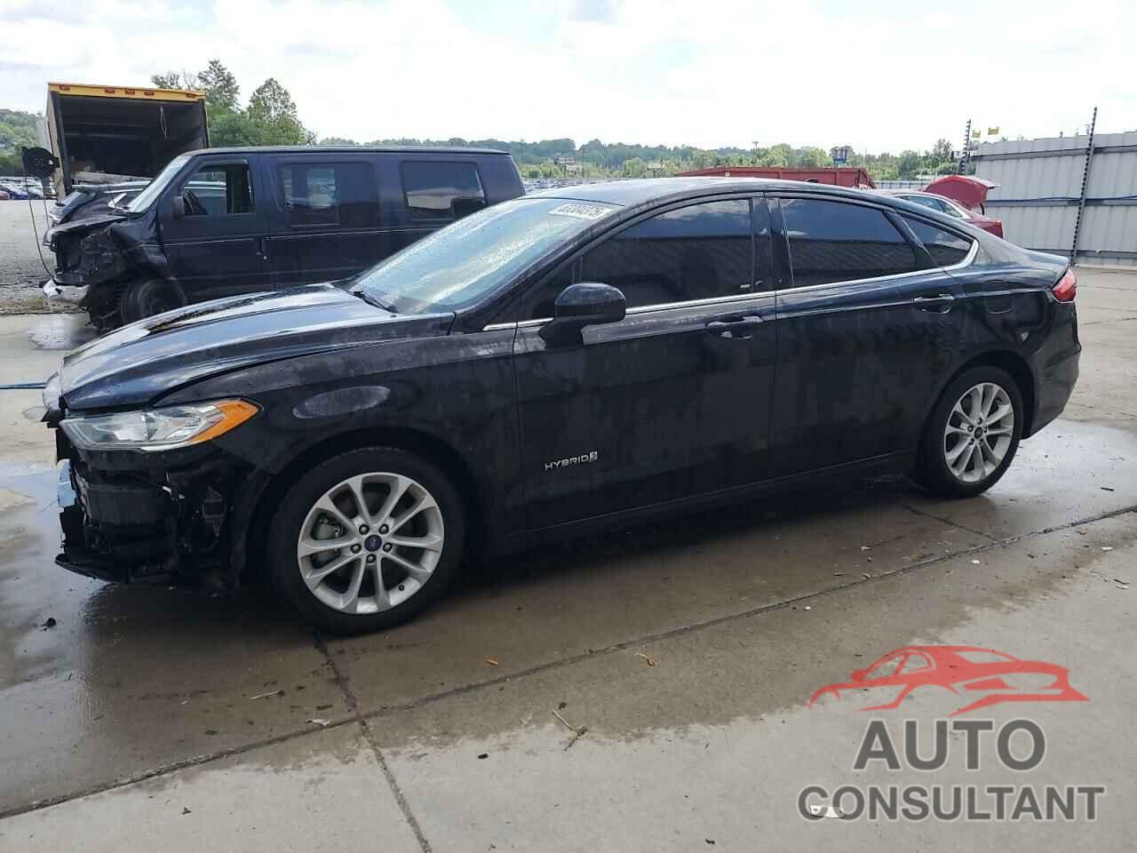 FORD FUSION 2019 - 3FA6P0LUXKR139985