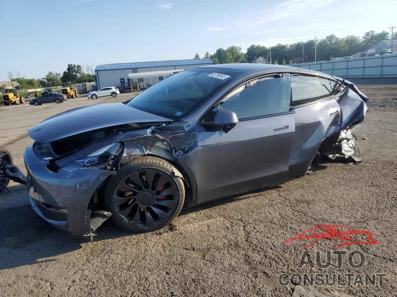 TESLA MODEL Y 2023 - 7SAYGDEF2PF853260