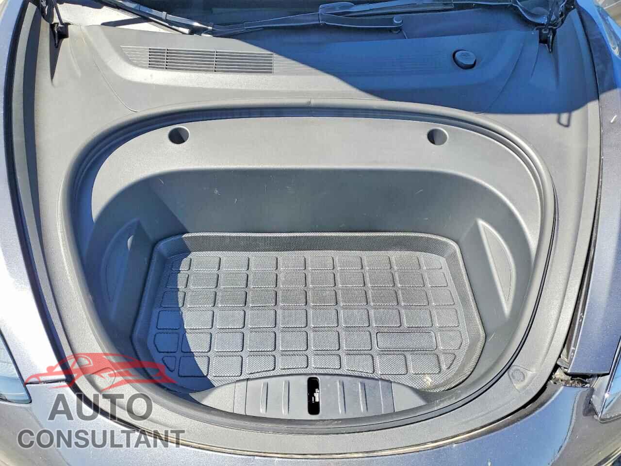 TESLA MODEL 3 2023 - 5YJ3E1EA1PF707691
