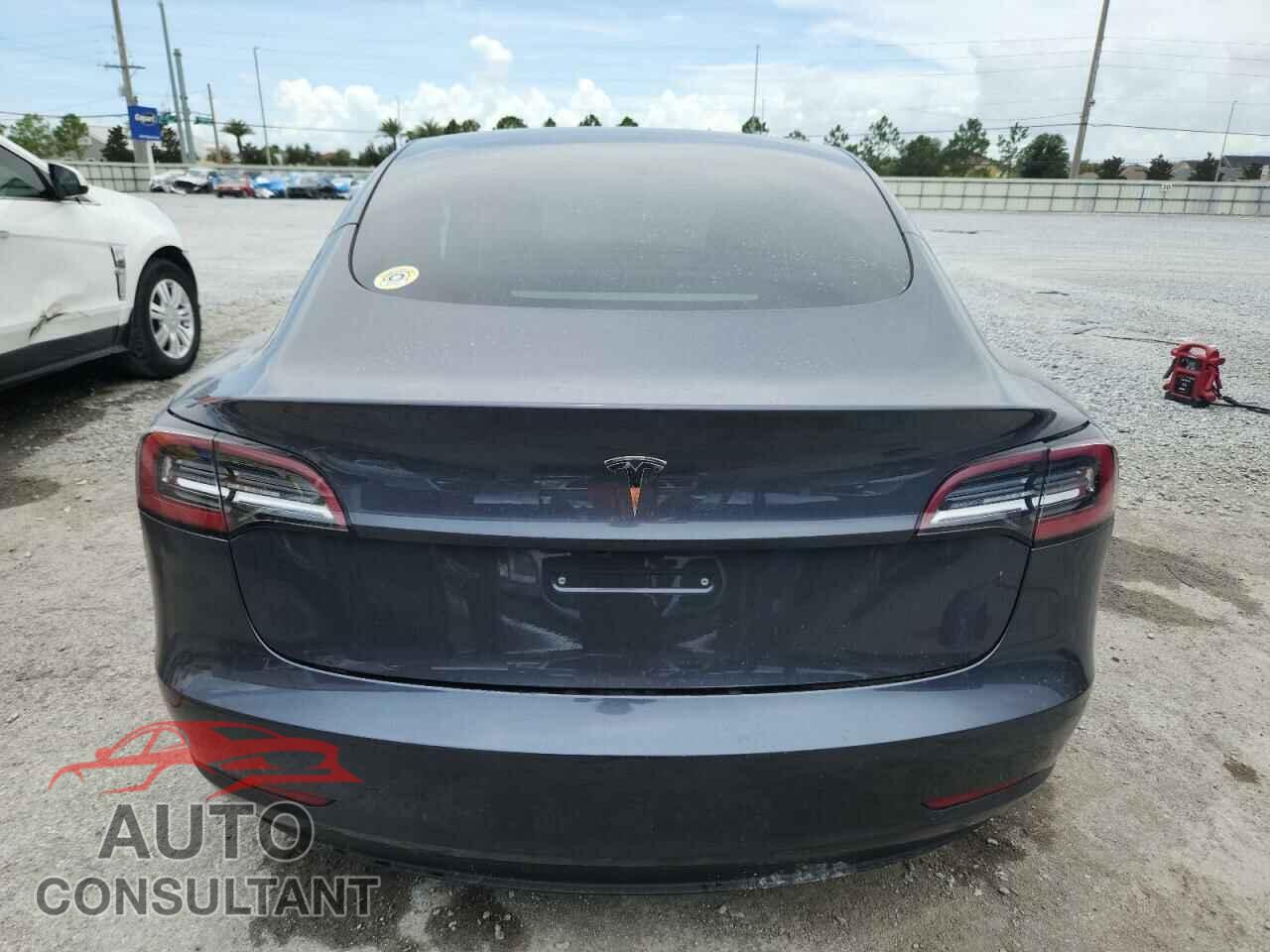 TESLA MODEL 3 2023 - 5YJ3E1EA1PF417841