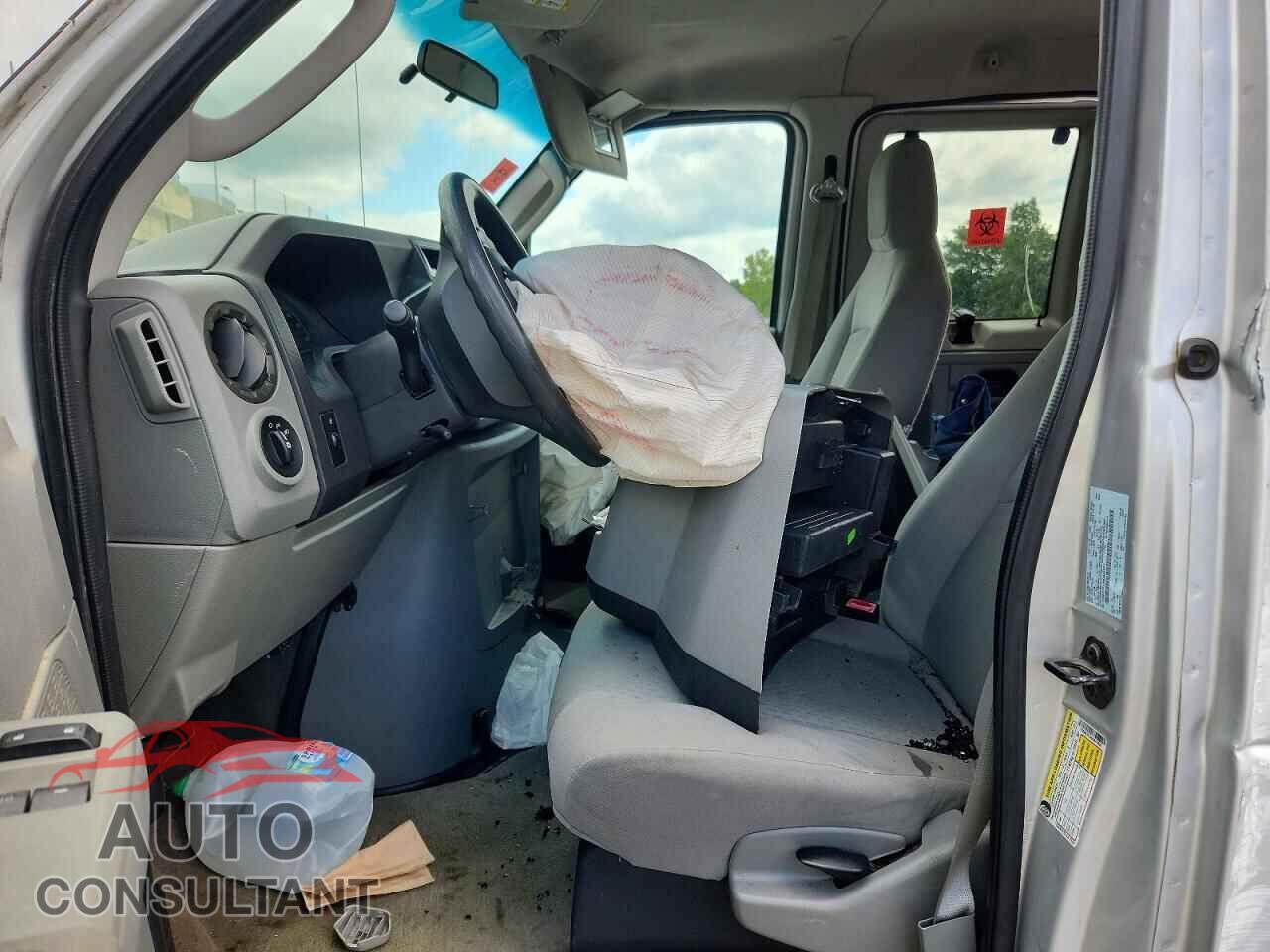 FORD ECONOLINE 2009 - 1FBNE31L49DA47902