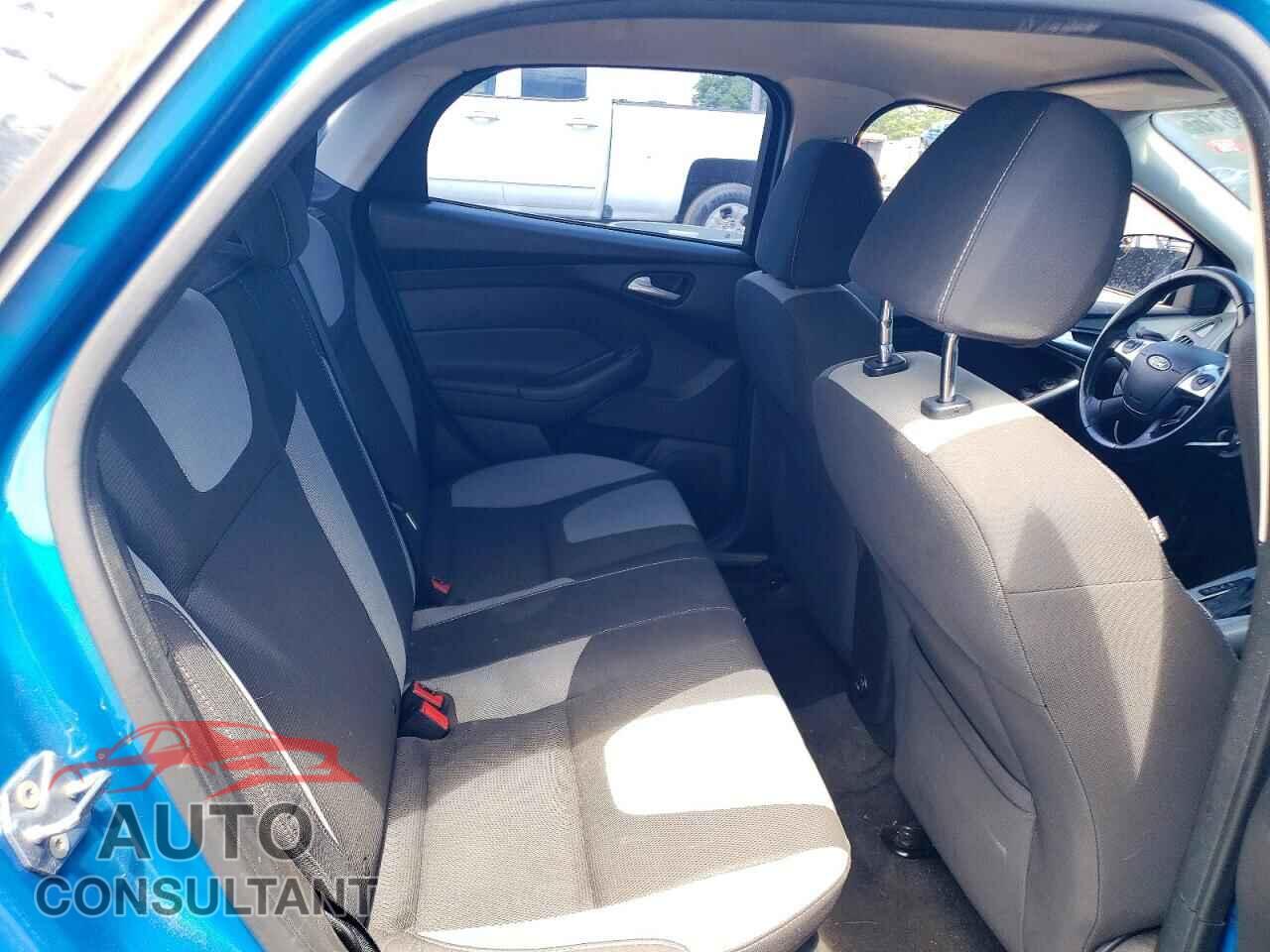 FORD FOCUS 2012 - 1FAHP3F25CL442211