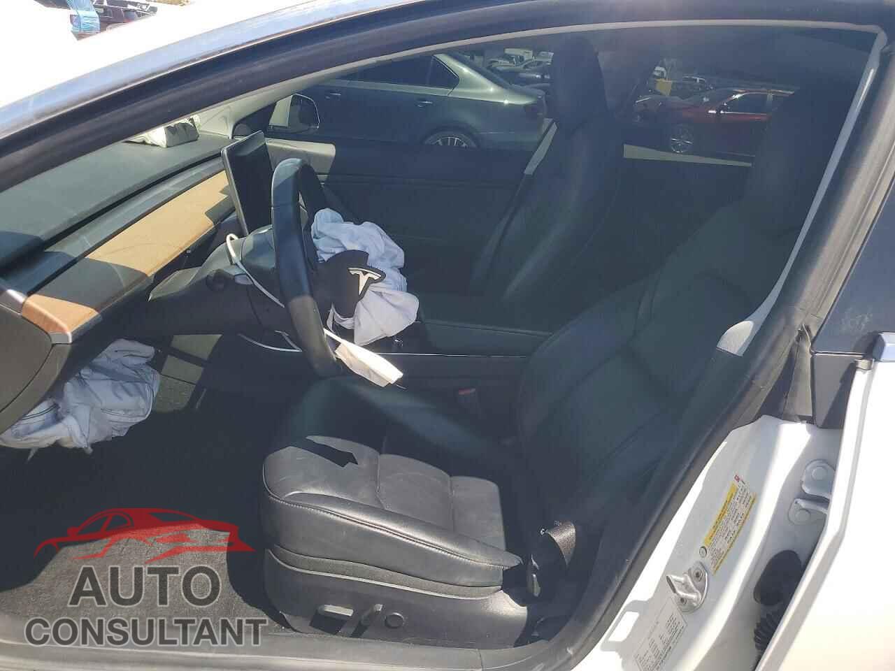 TESLA MODEL 3 2019 - 5YJ3E1EA9KF416588