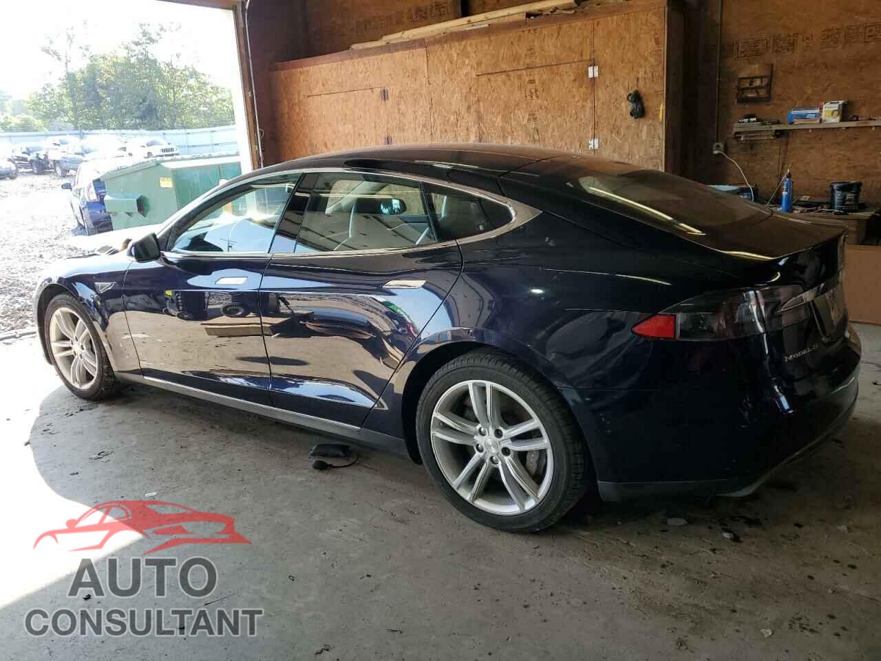 TESLA MODEL S 2014 - 5YJSA1H16EFP43523
