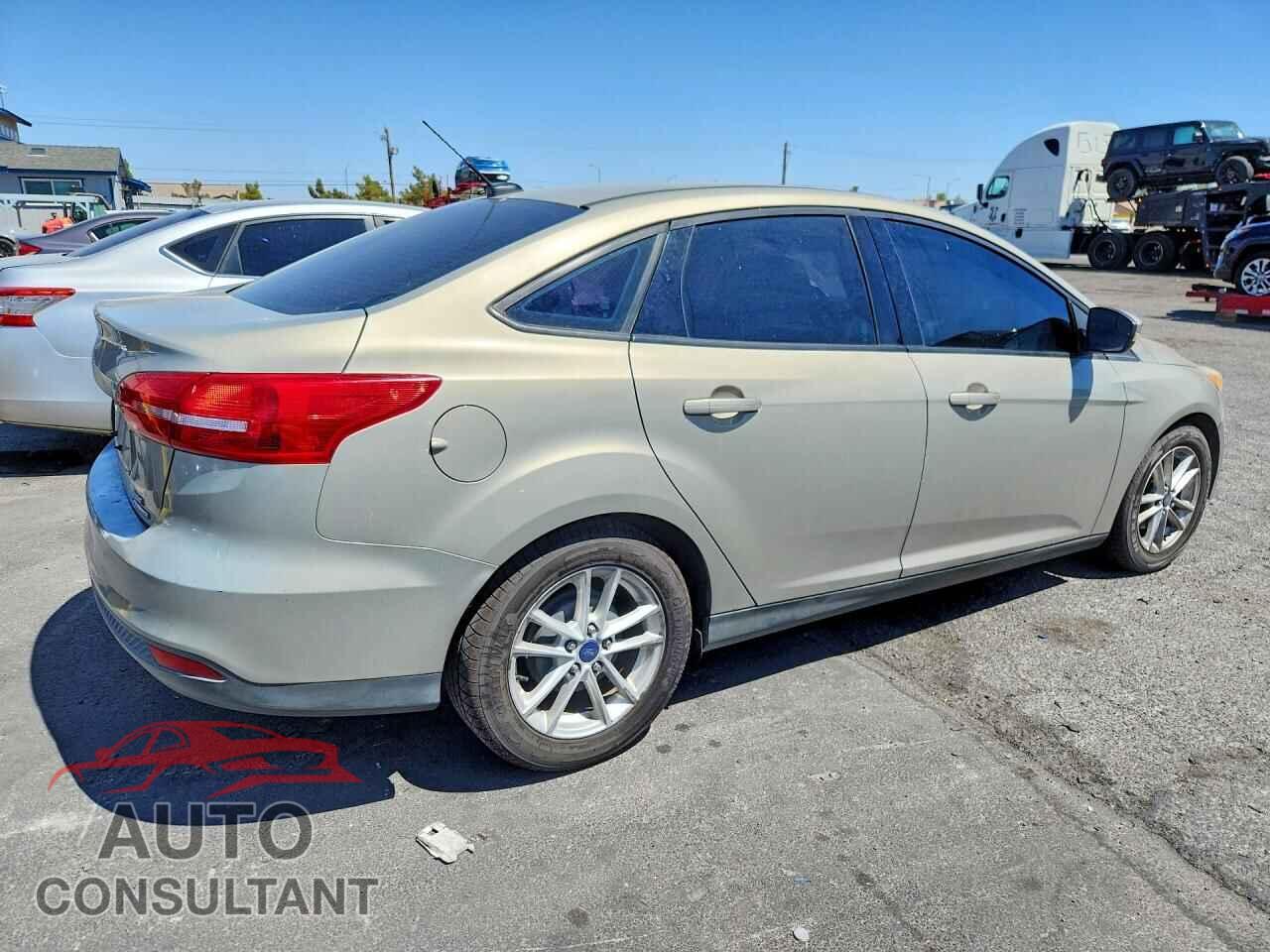 FORD FOCUS 2015 - 1FADP3F28FL204520
