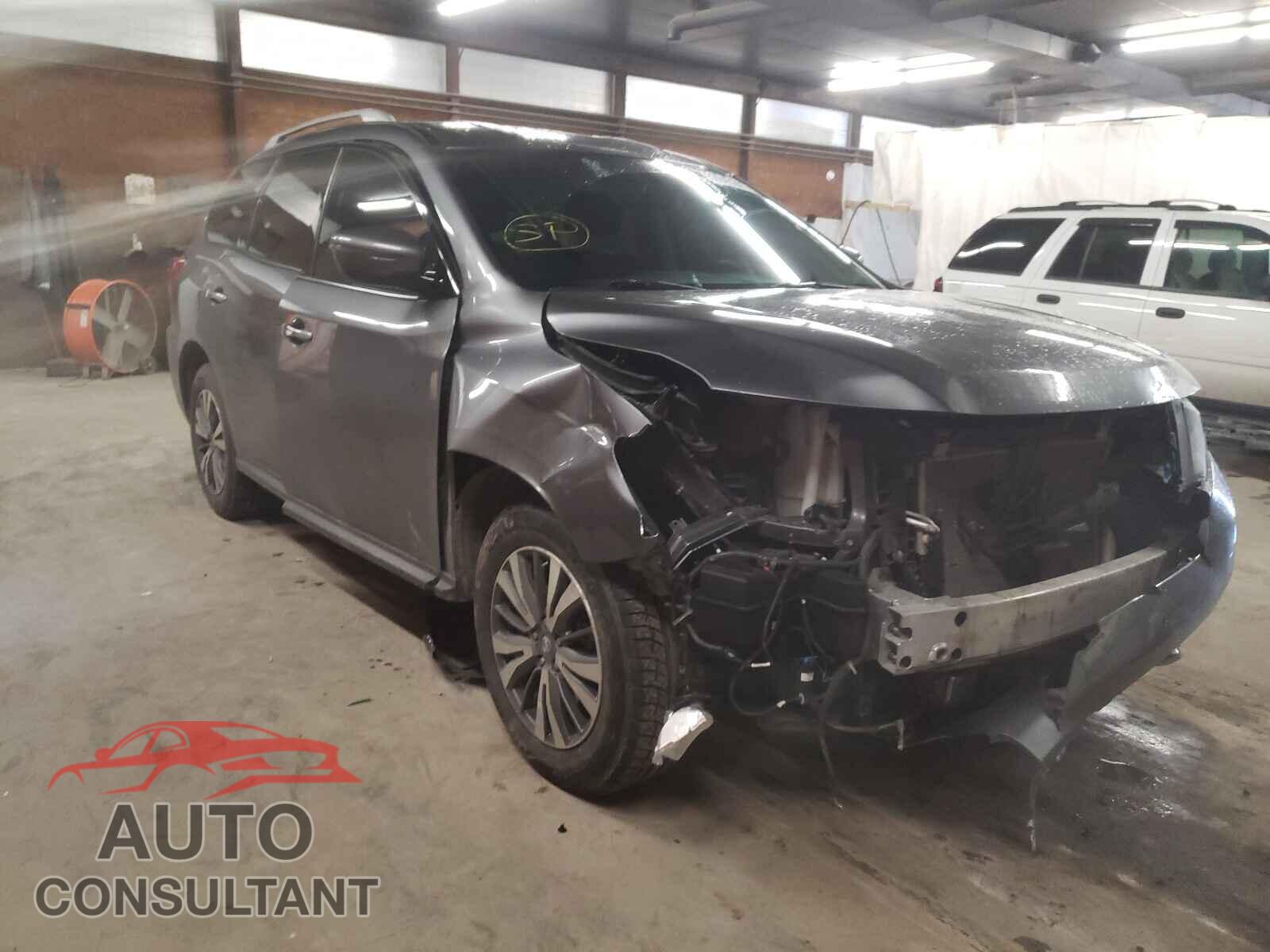 NISSAN PATHFINDER 2018 - 5N1DR2MM0JC606992