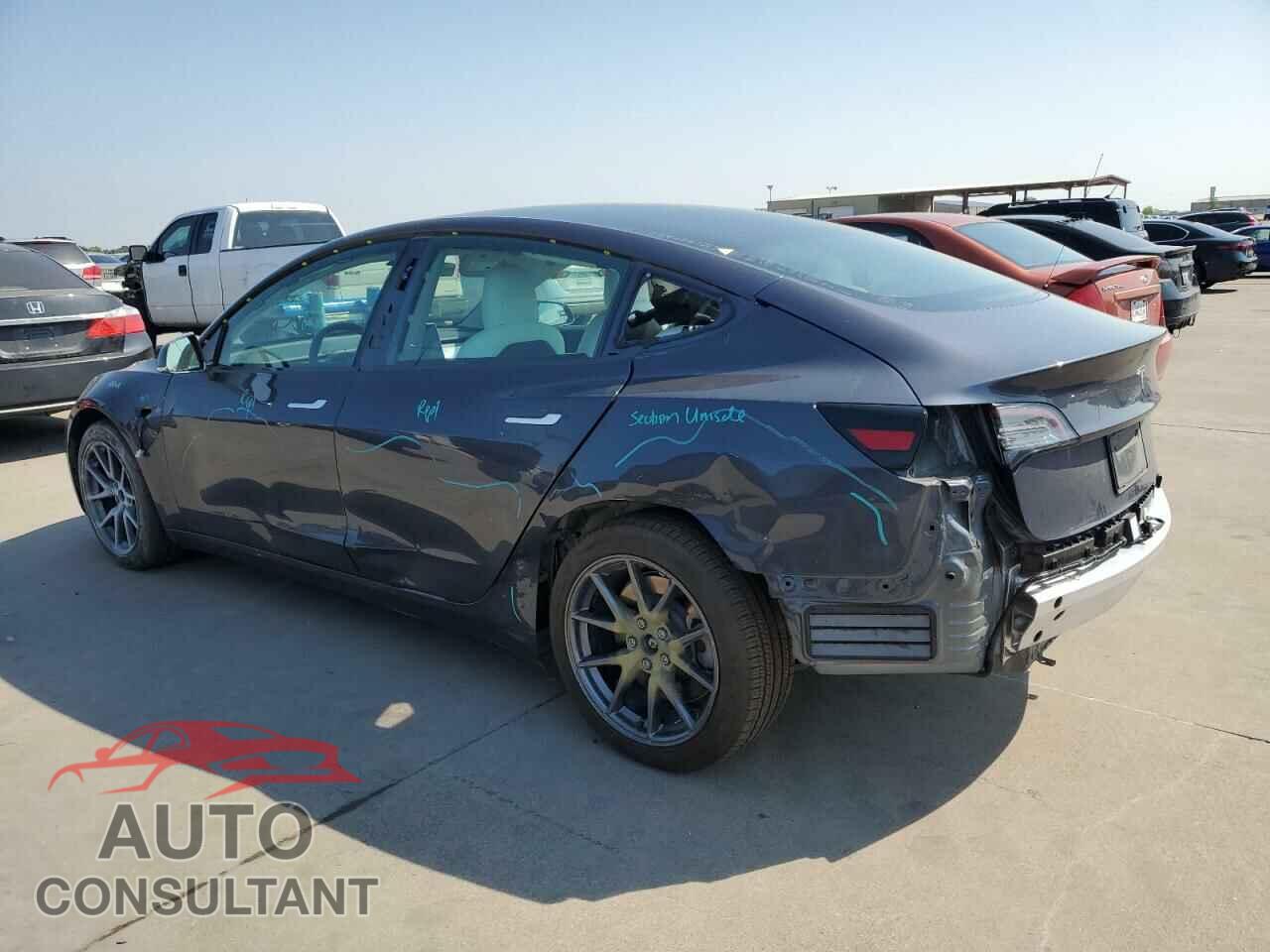 TESLA MODEL 3 2020 - 5YJ3E1EA4LF741196