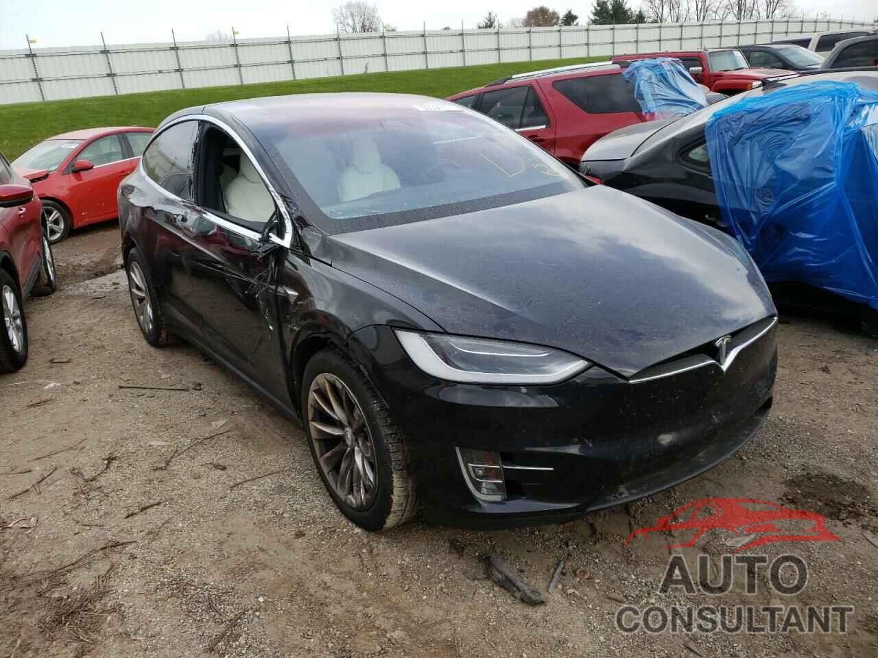 TESLA MODEL X 2017 - 5YJXCBE47HF035659