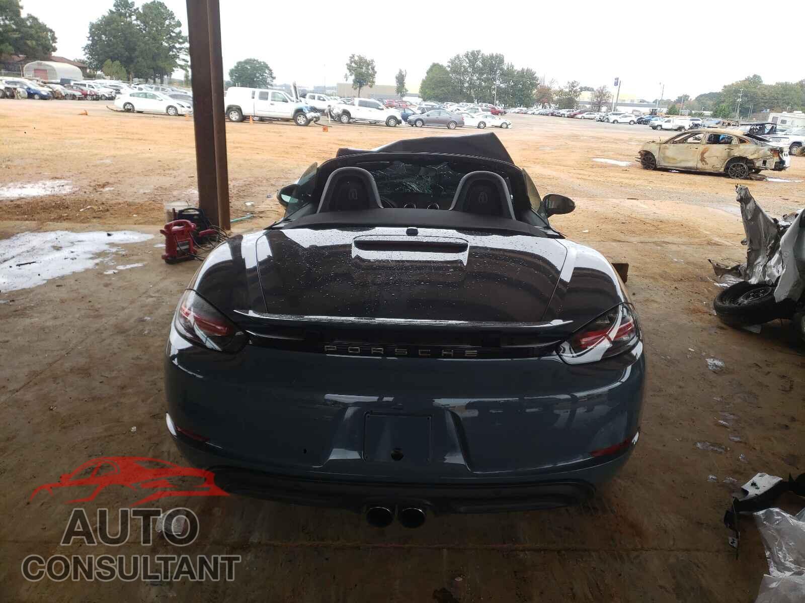 PORSCHE BOXSTER 2017 - WP0CA2A86HS220852