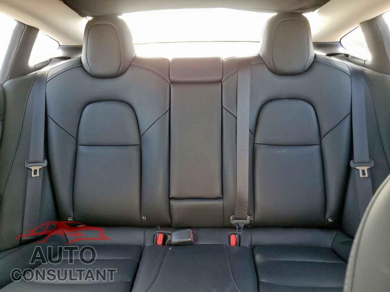 TESLA MODEL 3 2020 - 5YJ3E1EB8LF620874