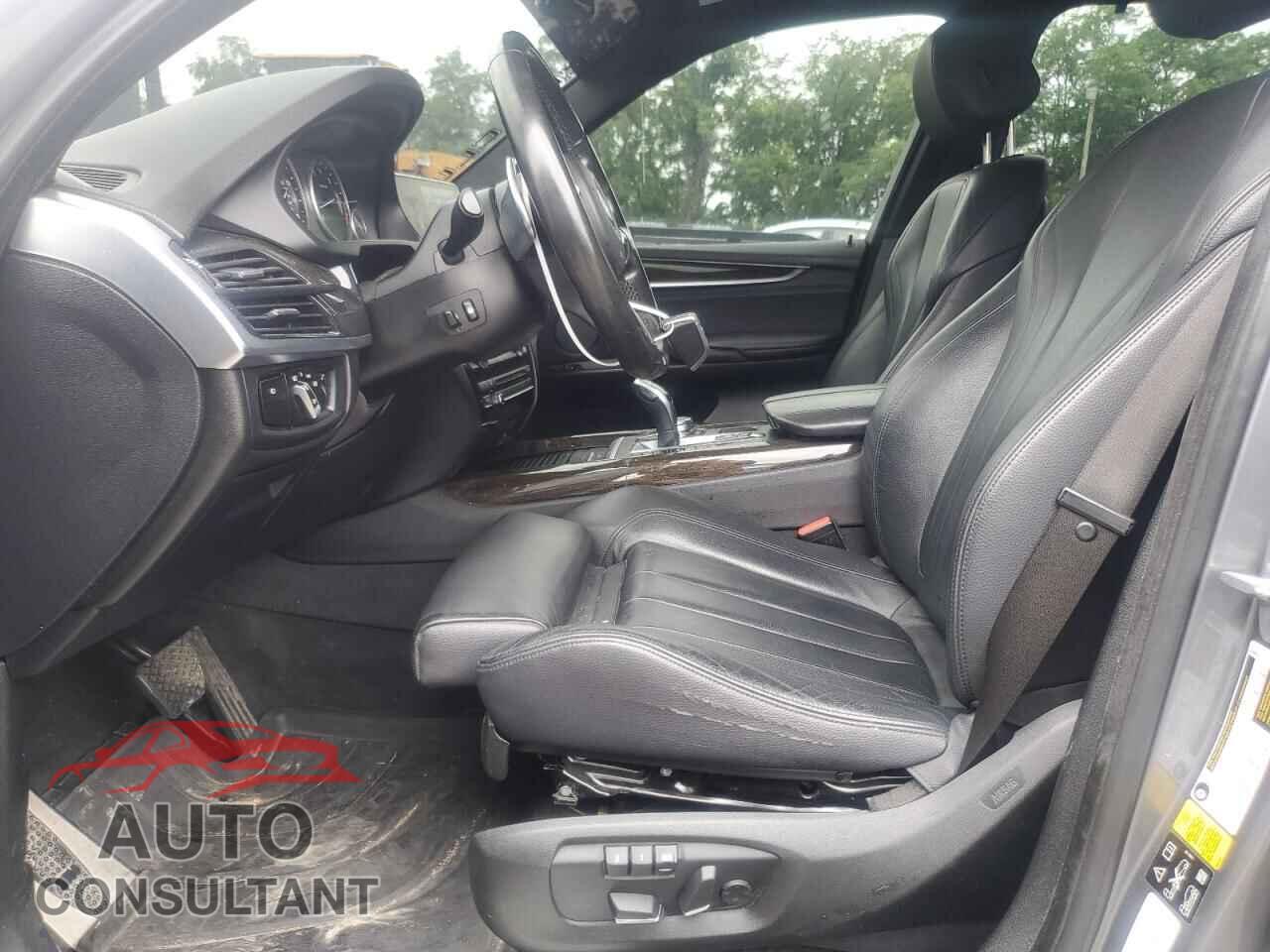 BMW X5 2017 - 5UXKR0C37H0V69555