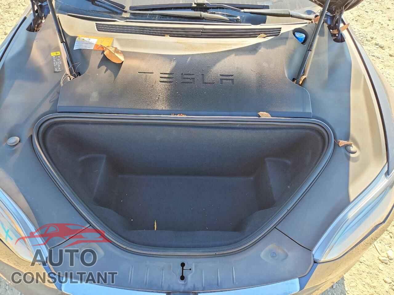 TESLA MODEL S 2017 - 5YJSA1E25HF230359