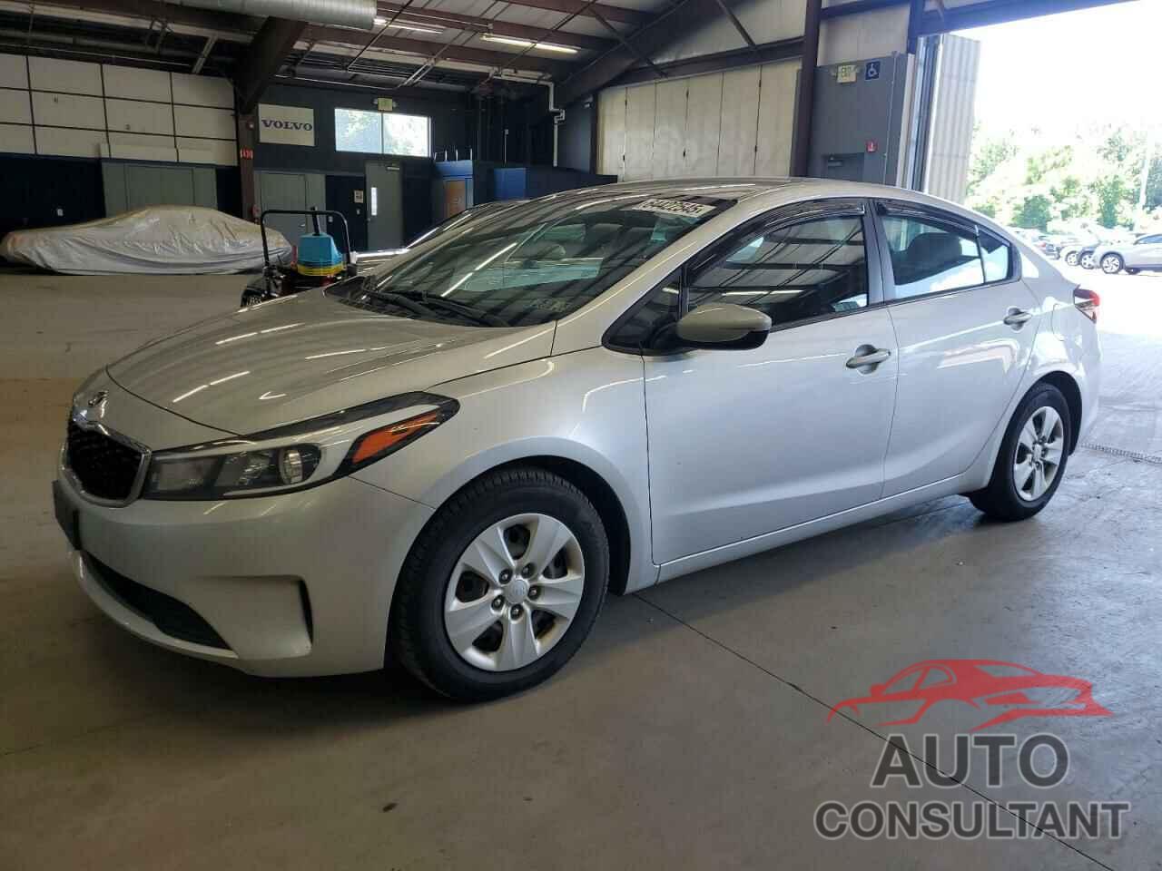 KIA FORTE 2018 - 3KPFK4A76JE278420