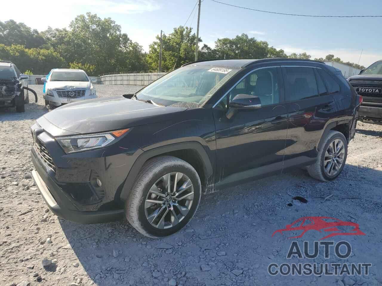 TOYOTA RAV4 2019 - 2T3C1RFV8KC015718