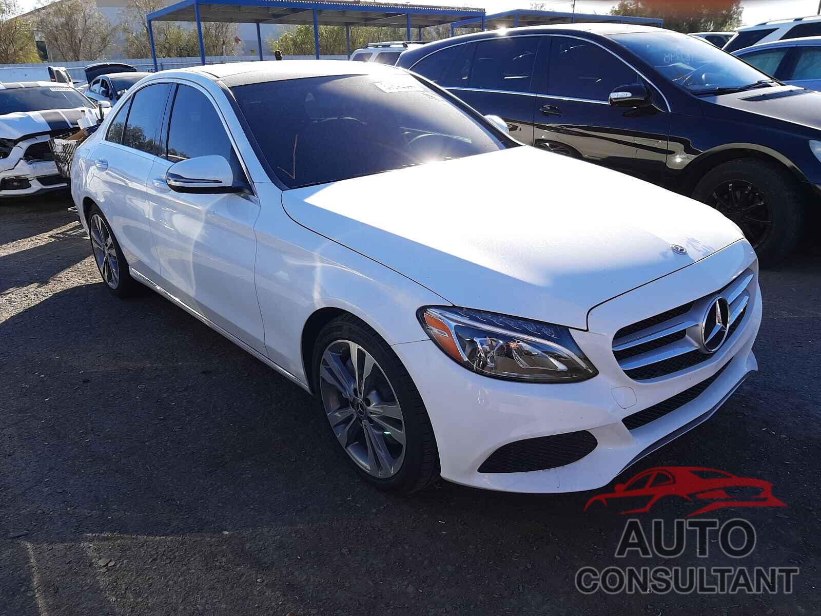 MERCEDES-BENZ C-CLASS 2018 - 55SWF4JB3JU257266