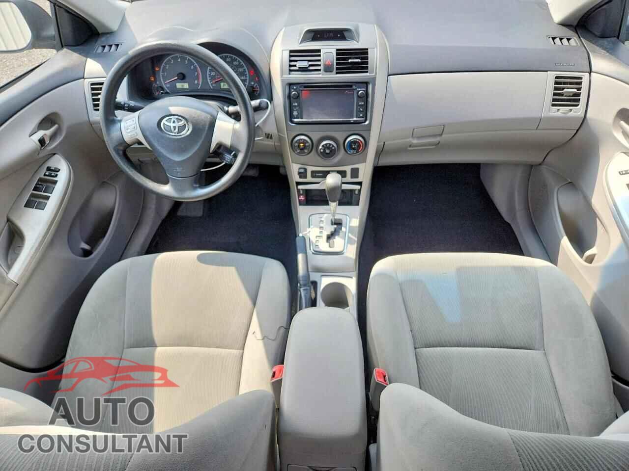 TOYOTA COROLLA 2013 - 2T1BU4EE1DC024506