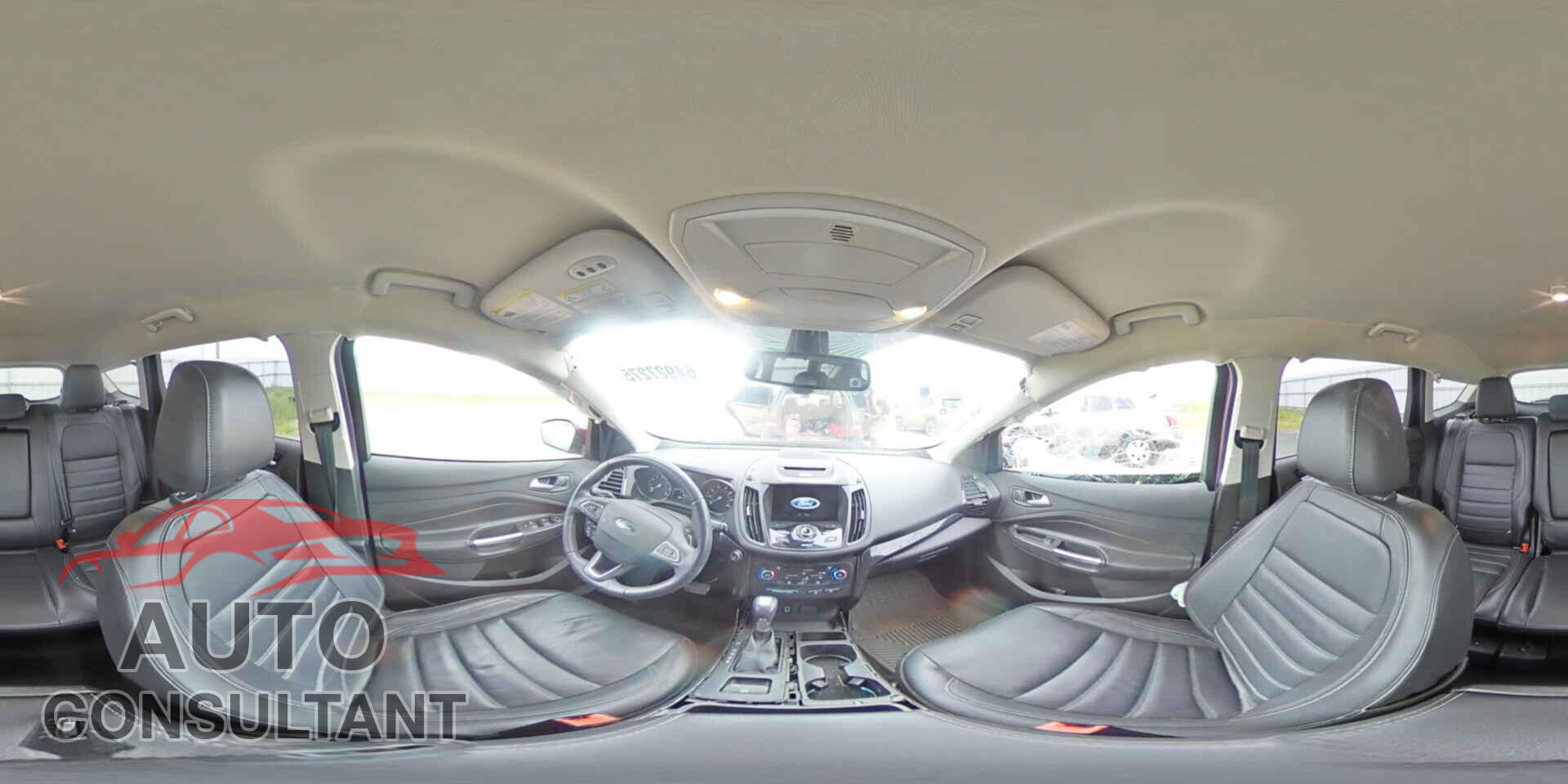 FORD ESCAPE 2017 - 1FMCU9J9XHUD76627