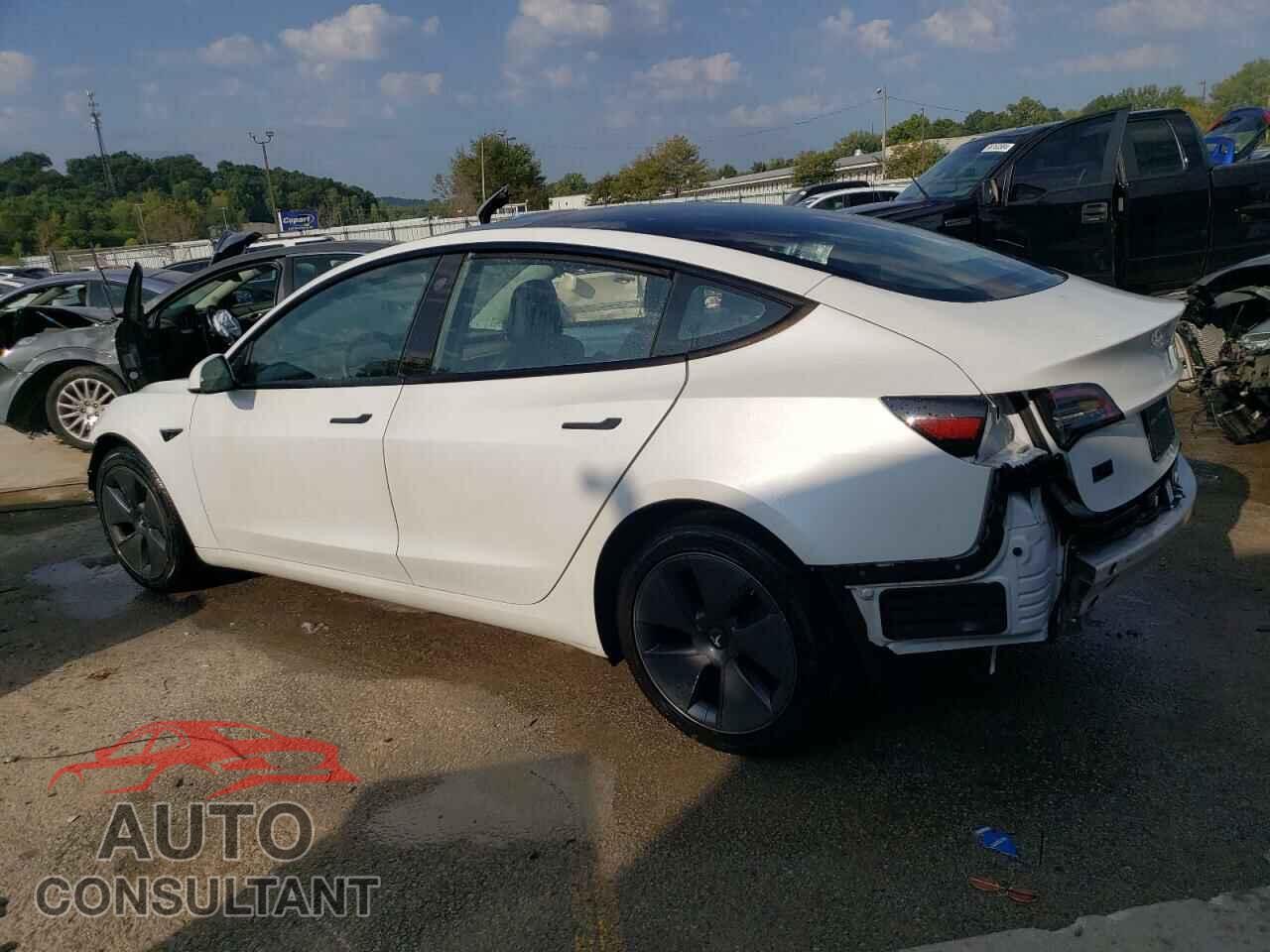 TESLA MODEL 3 2021 - 5YJ3E1EA2MF084707