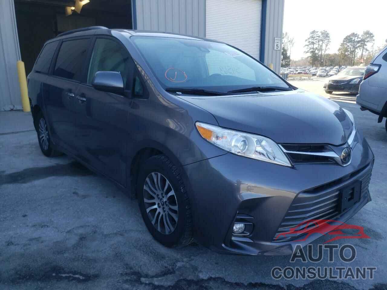 TOYOTA SIENNA 2019 - 5TDYZ3DC5KS984373