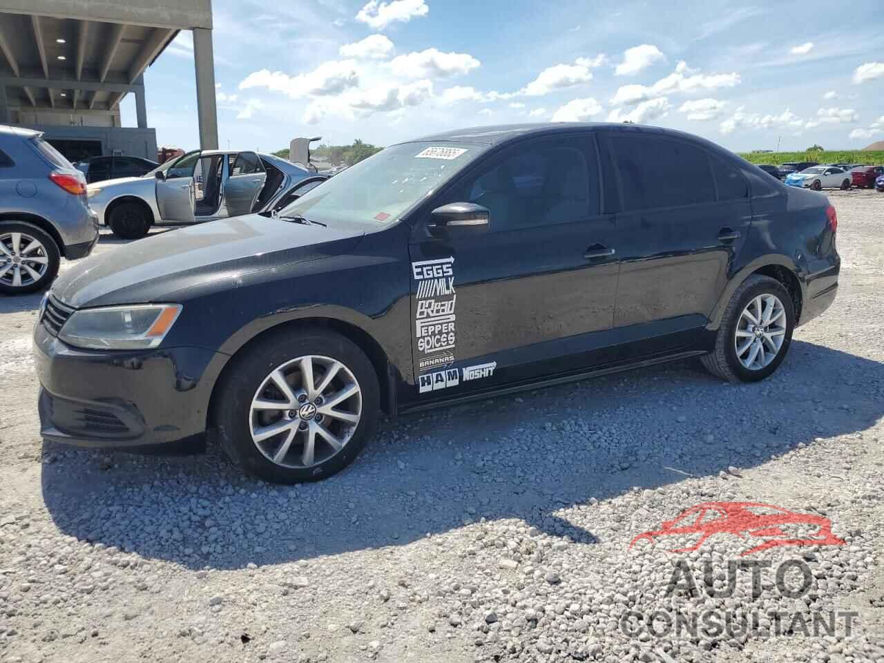 VOLKSWAGEN JETTA 2011 - 3VWDX7AJ5BM361556