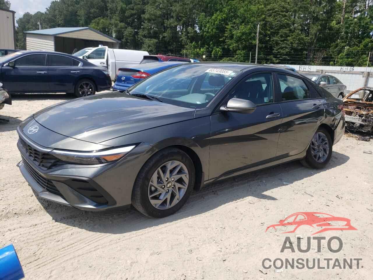 HYUNDAI ELANTRA 2024 - KMHLM4DG9RU696312