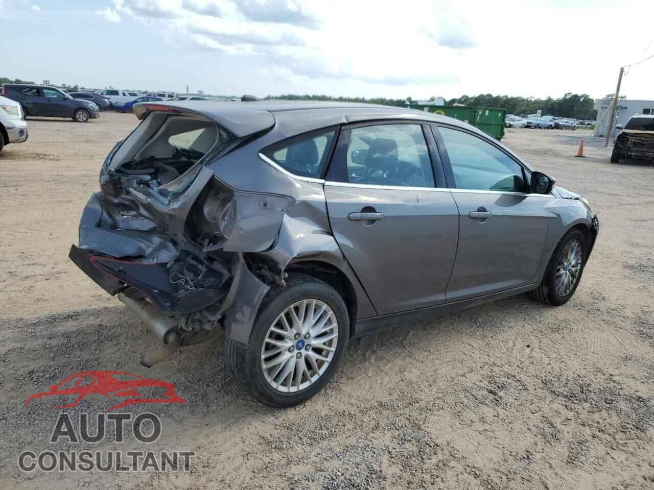 FORD FOCUS 2012 - 1FAHP3M25CL206029