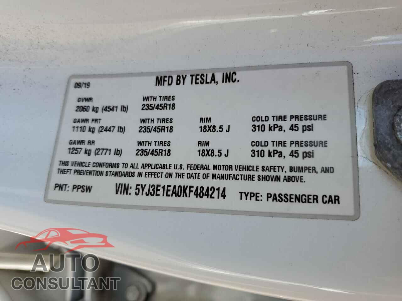 TESLA MODEL 3 2019 - 5YJ3E1EA0KF484214