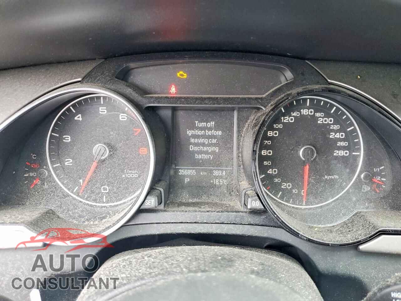 AUDI A5 2013 - WAUDFBFR1DA080665