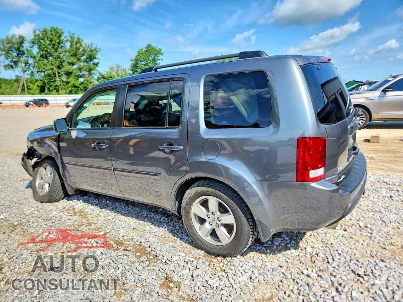 HONDA PILOT 2011 - 5FNYF4H71BB003973