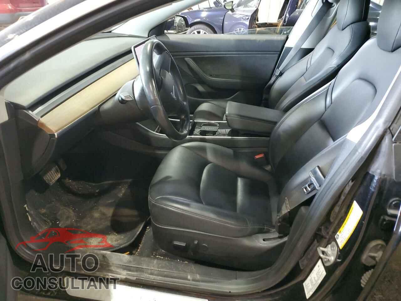 TESLA MODEL 3 2018 - 5YJ3E1EA1JF157514
