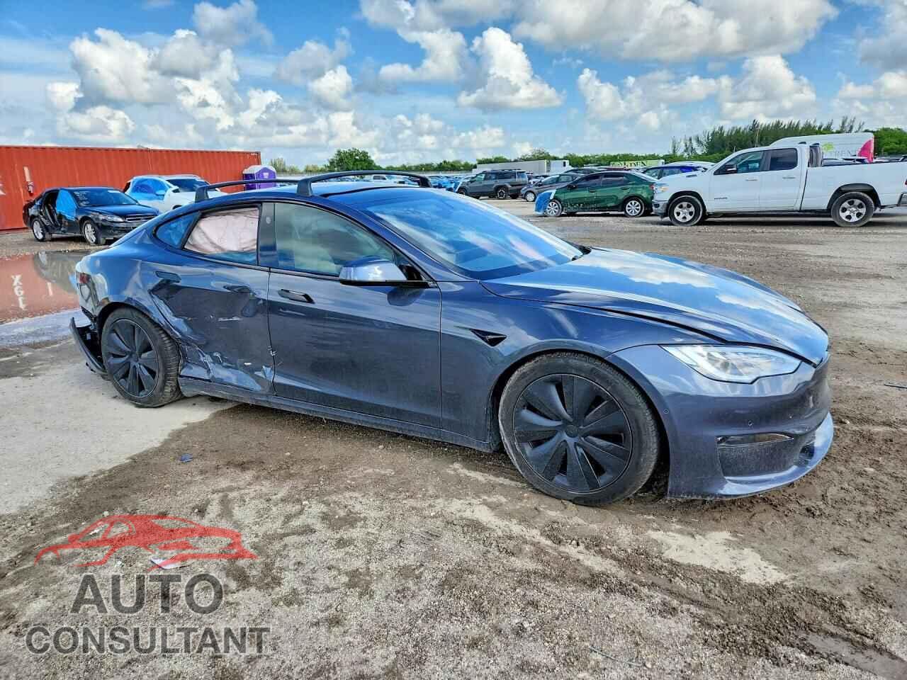 TESLA MODEL S 2021 - 5YJSA1E50MF454157