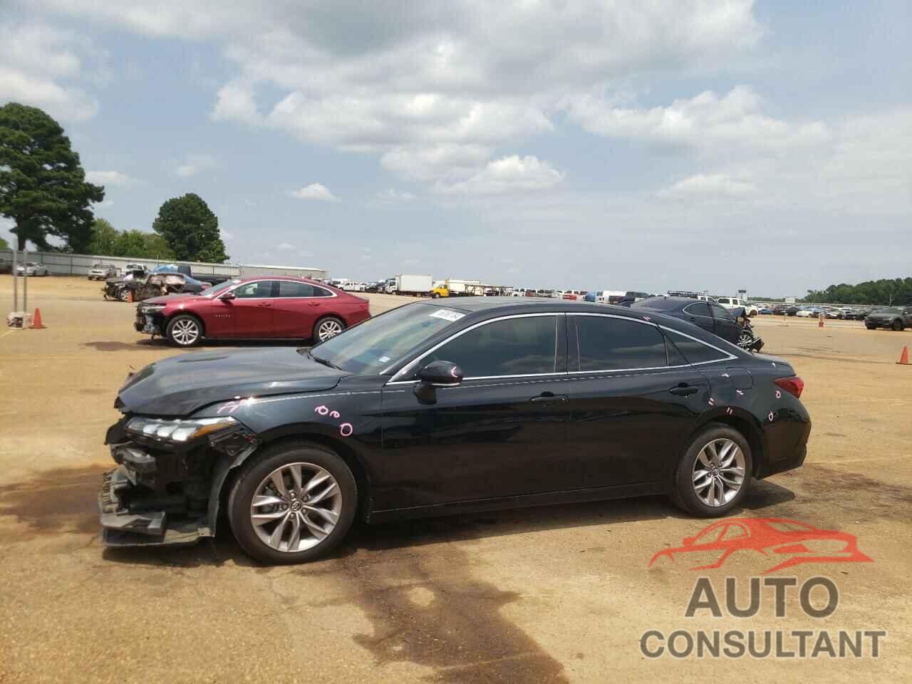 TOYOTA AVALON 2019 - 4T1BZ1FB5KU004789