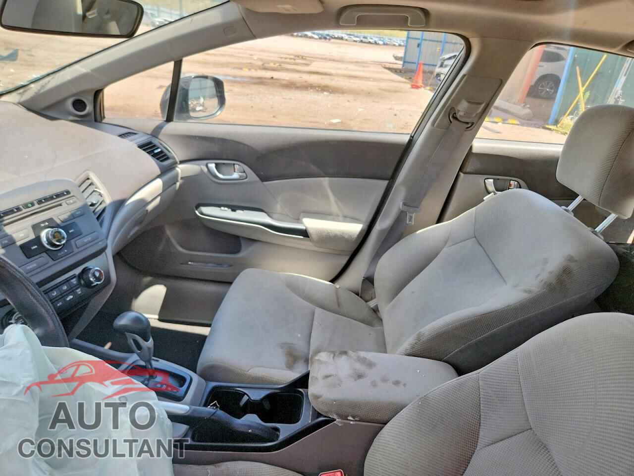 HONDA CIVIC 2012 - 19XFB2F88CE347603
