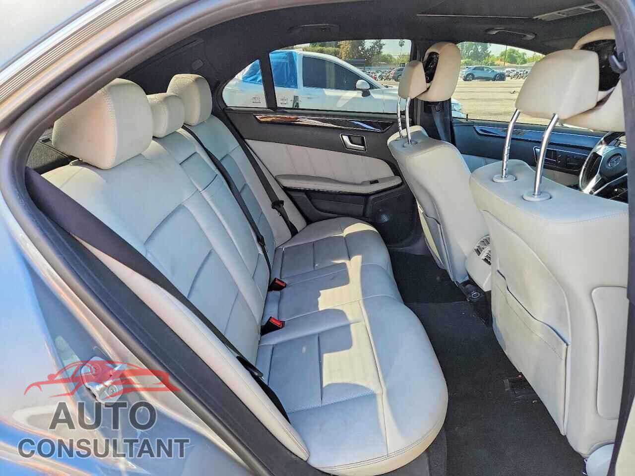 MERCEDES-BENZ E-CLASS 2012 - WDDHF5KB6CA591257