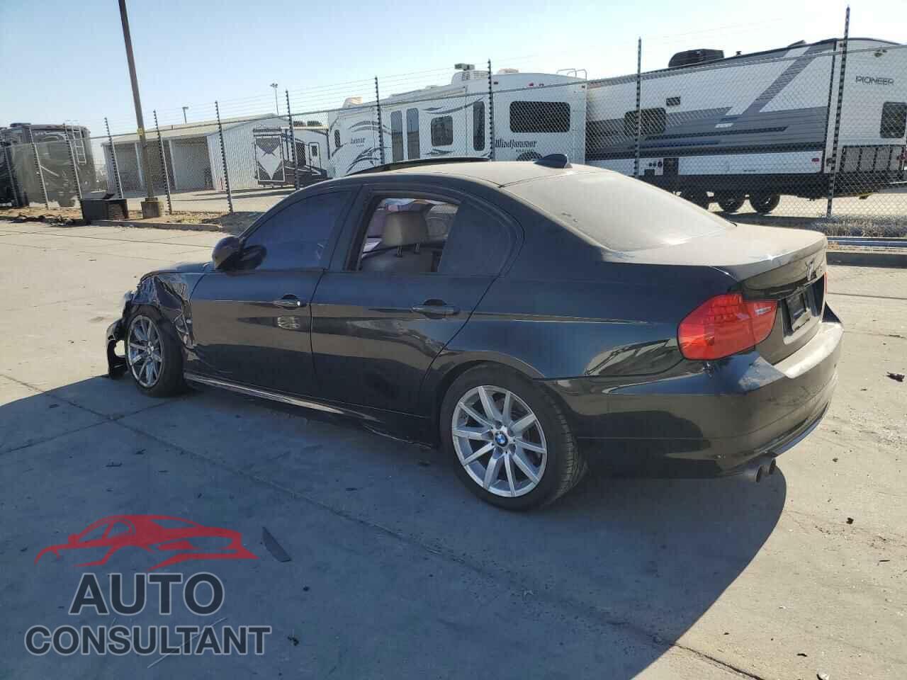 BMW 3 SERIES 2011 - WBAPH5G54BNM77152