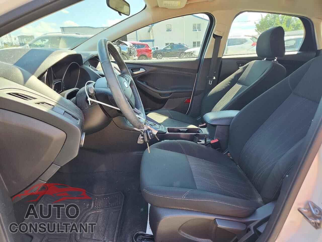 FORD FOCUS 2017 - 1FADP3K29HL301346