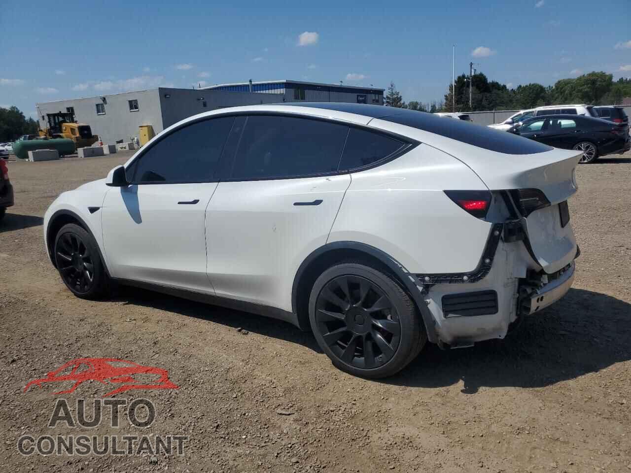 TESLA MODEL Y 2022 - 7SAYGDEE2NF564402