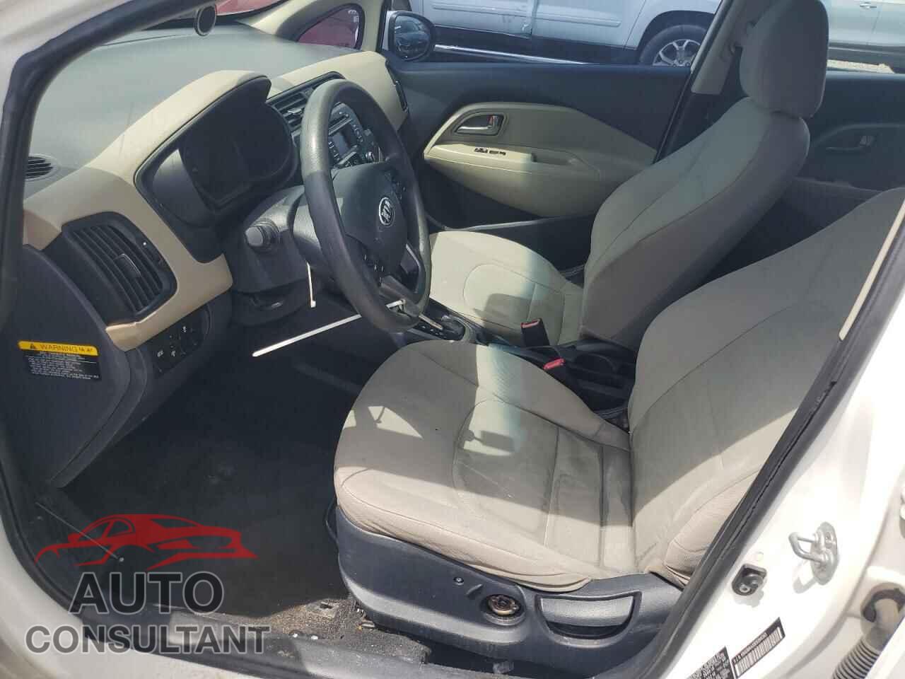 KIA RIO 2014 - KNADM4A33E6364565