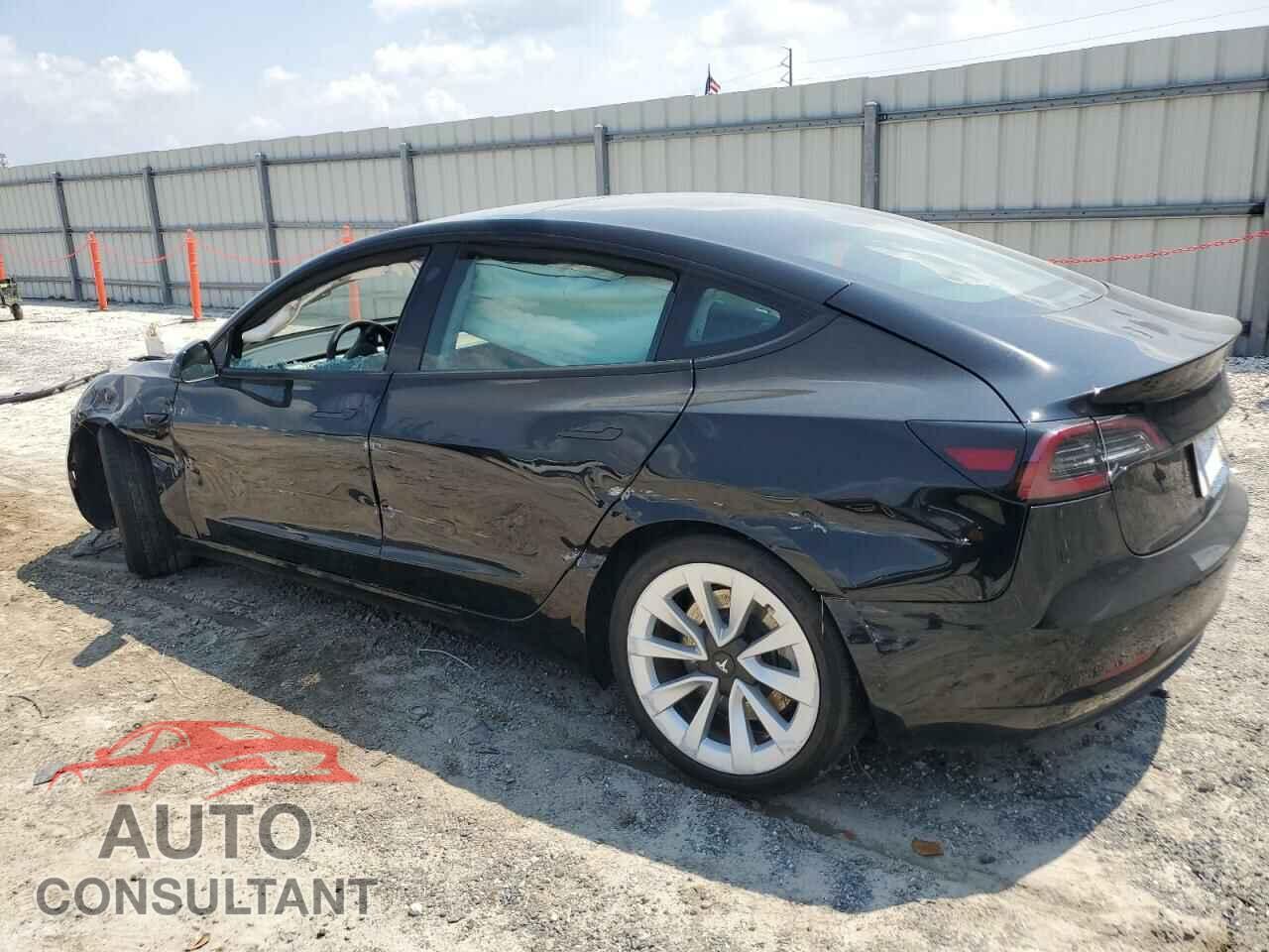 TESLA MODEL 3 2023 - 5YJ3E1EAXPF451714