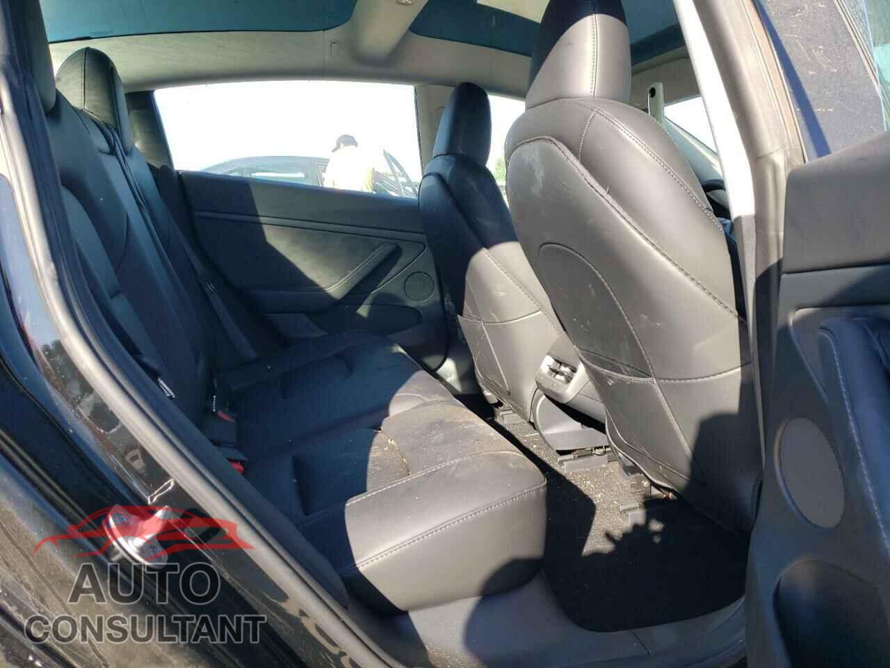 TESLA MODEL 3 2023 - 5YJ3E1EA1PF697387