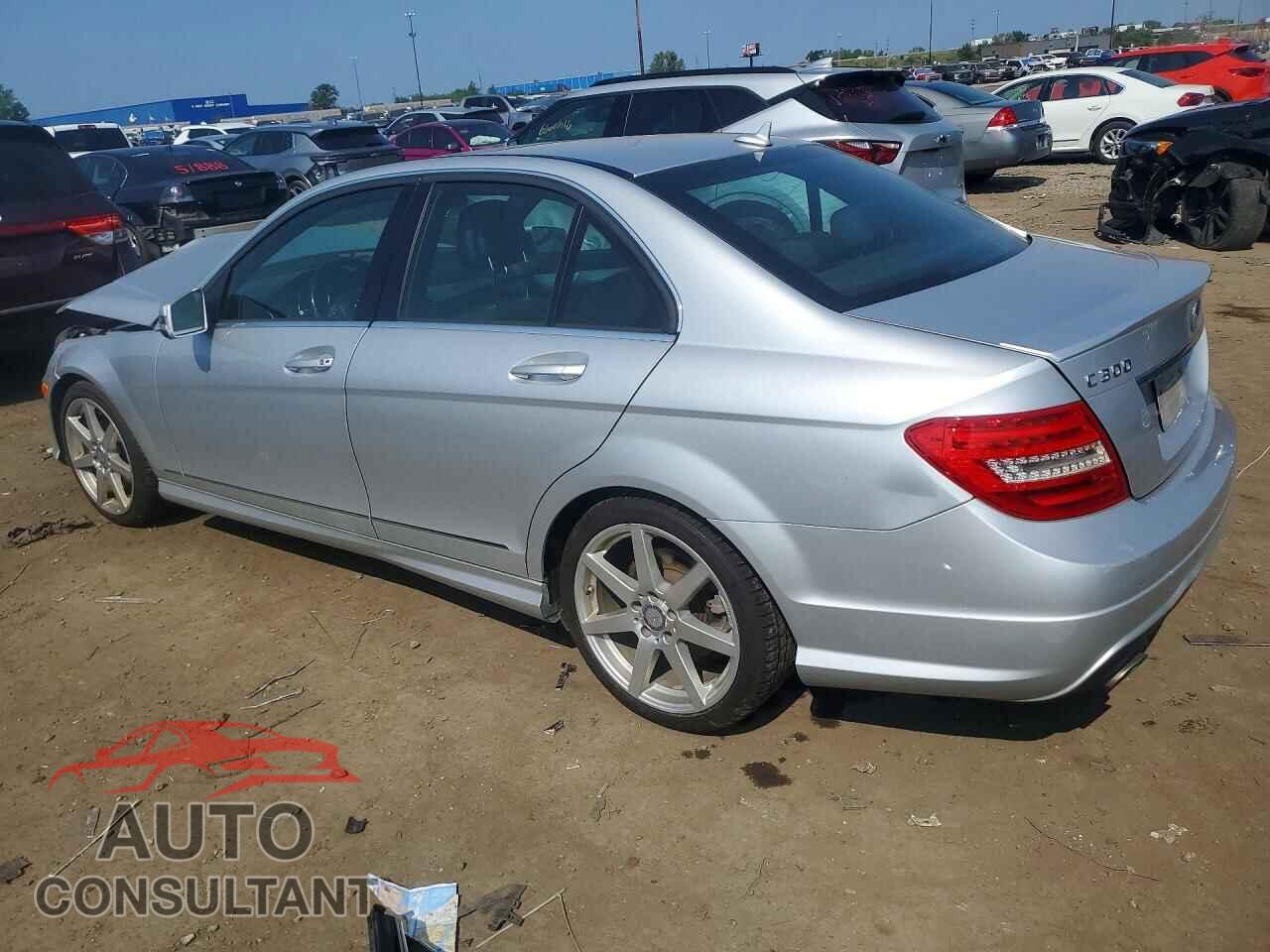 MERCEDES-BENZ C-CLASS 2014 - WDDGF8AB7EA924292