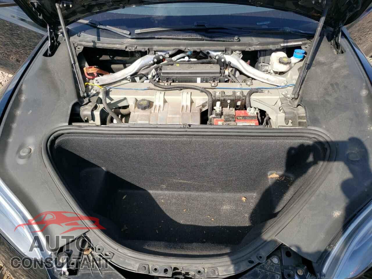 TESLA MODEL S 2018 - 5YJSA1E24JF286525