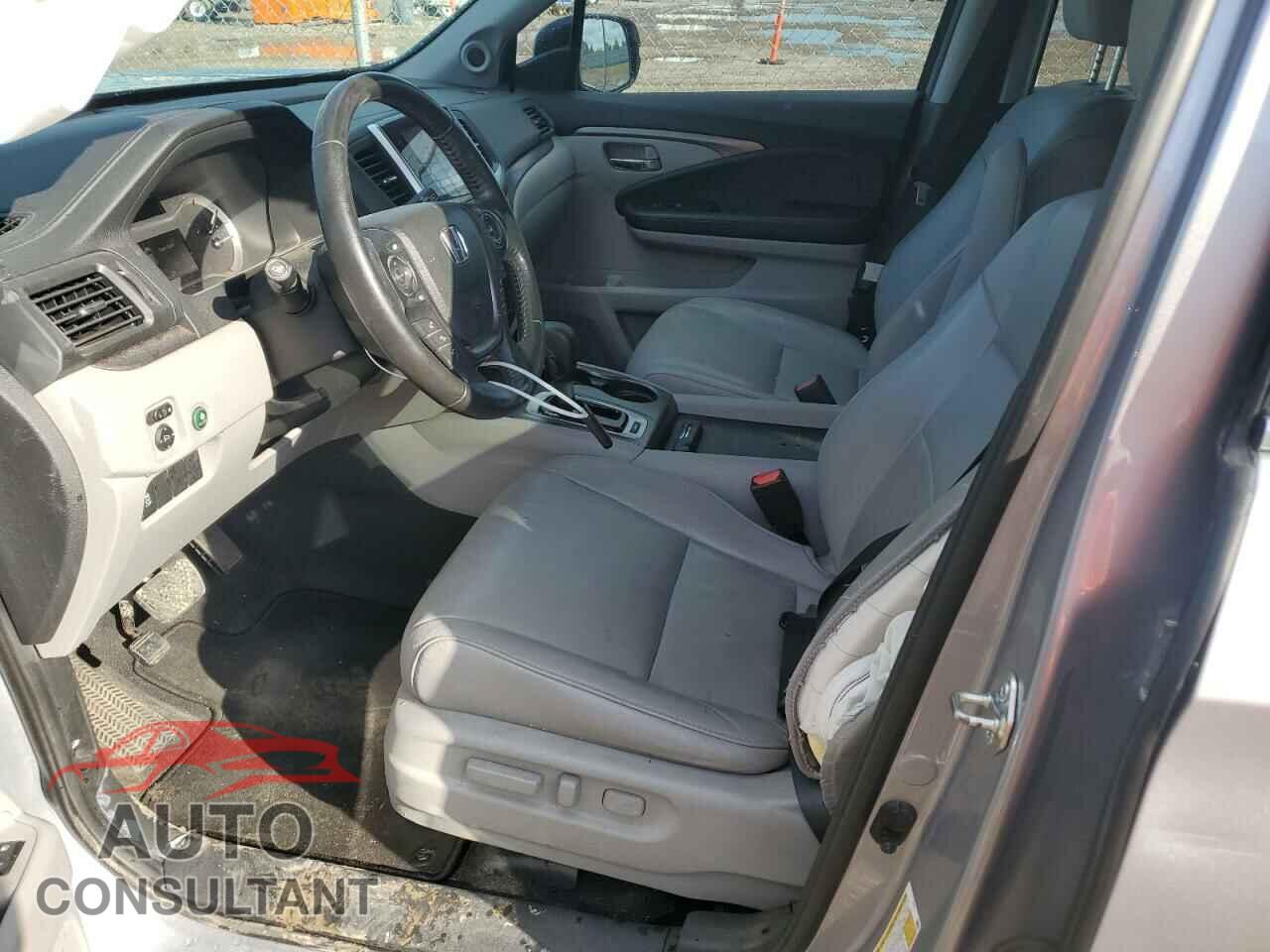 HONDA PILOT 2018 - 5FNYF5H54JB019815